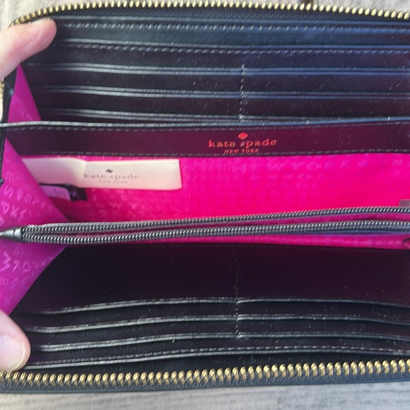 Kate Spade Sophie black and cream tote with matching wallet - Picture 16 of 16